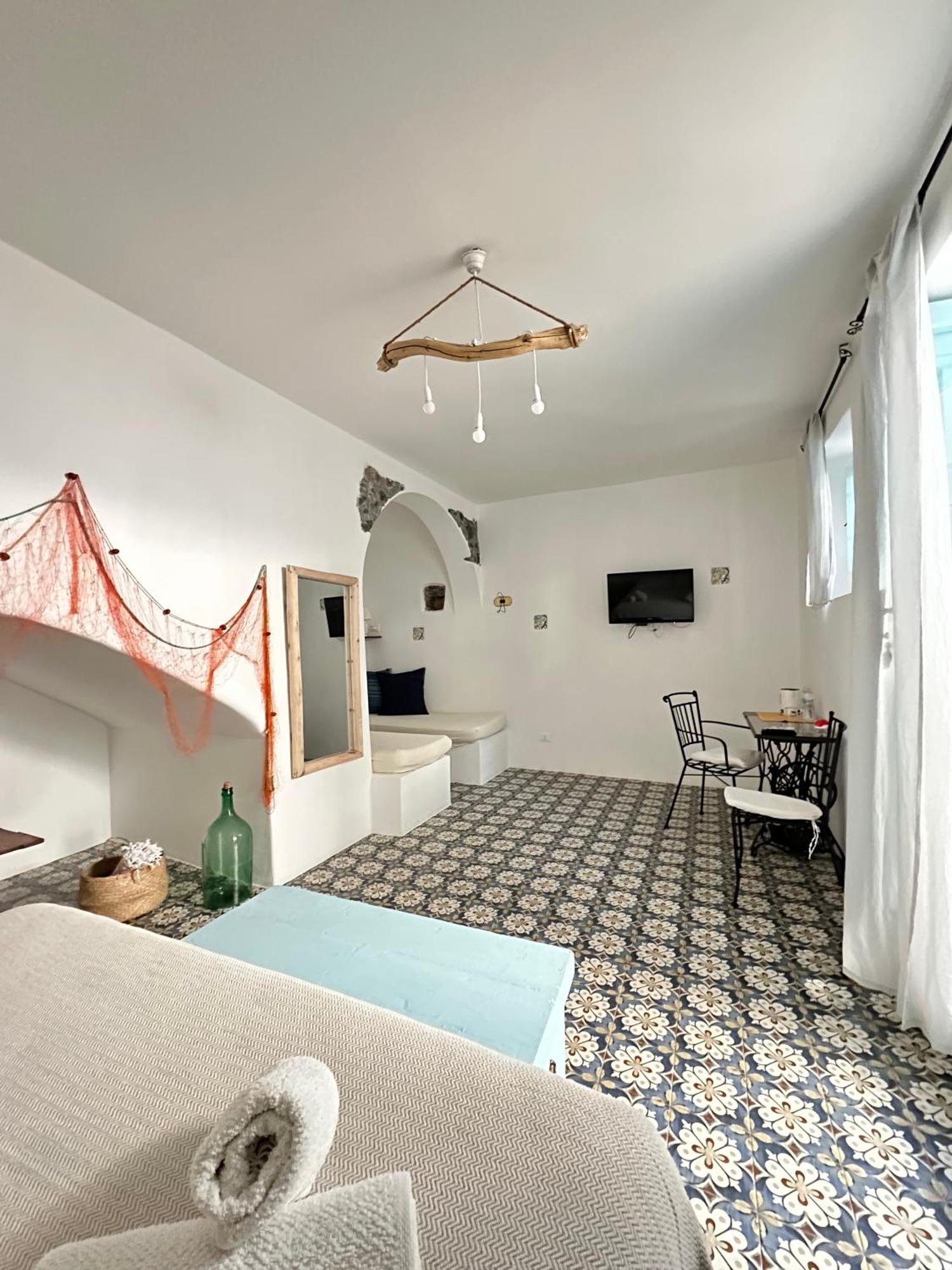 Antica Dimora Santa Marina Salina Bed & Breakfast Dış mekan fotoğraf