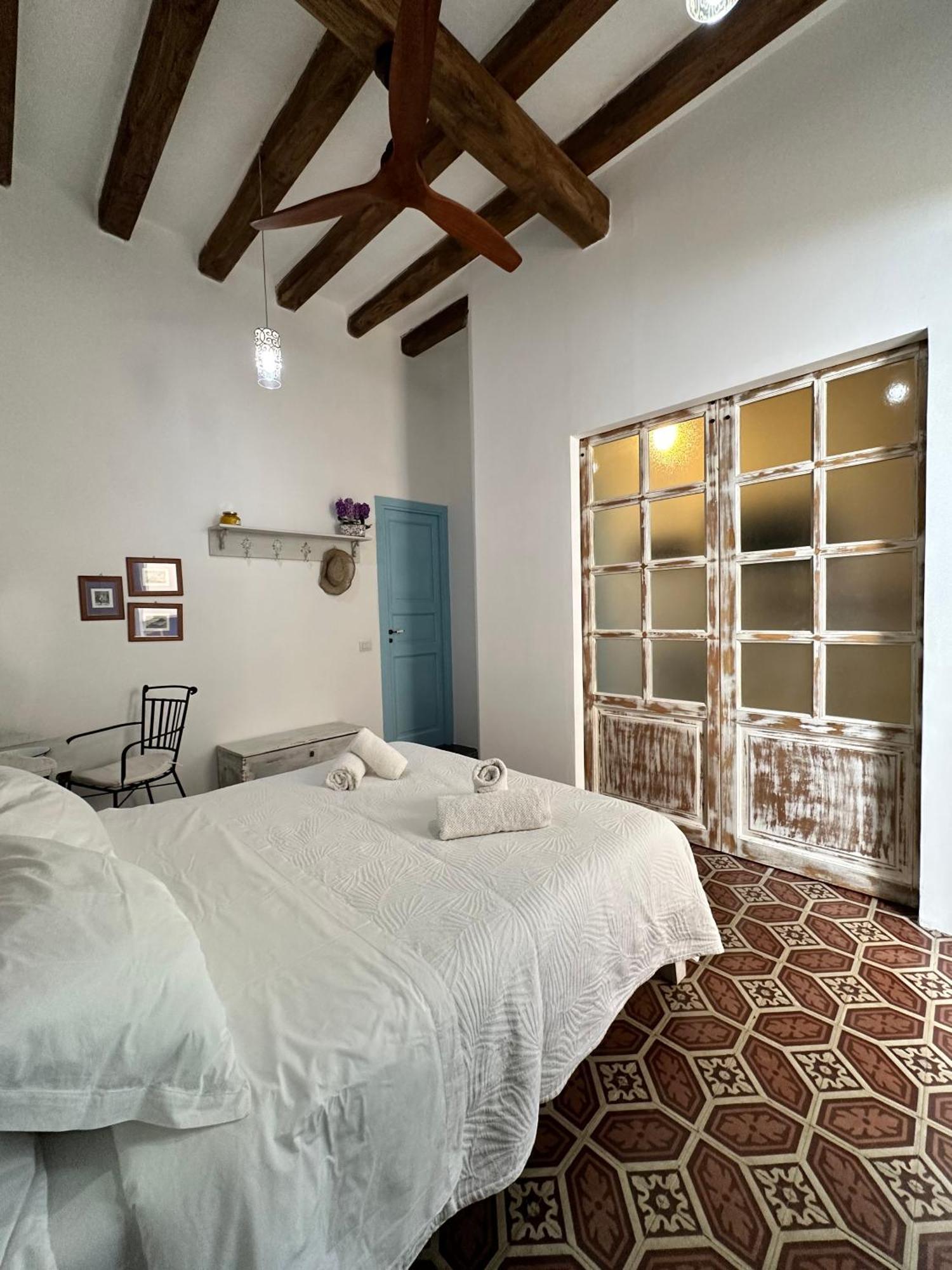 Antica Dimora Santa Marina Salina Bed & Breakfast Dış mekan fotoğraf