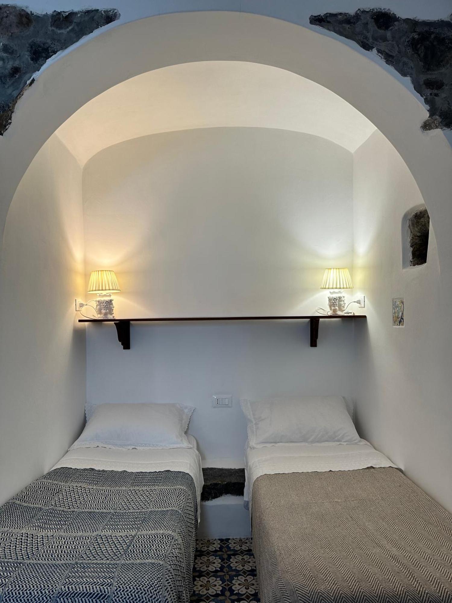 Antica Dimora Santa Marina Salina Bed & Breakfast Dış mekan fotoğraf
